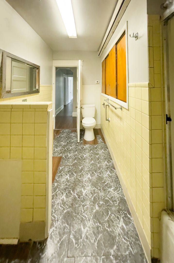 Apartment for rent at 1515 W Main St, Muncie, IN 47303