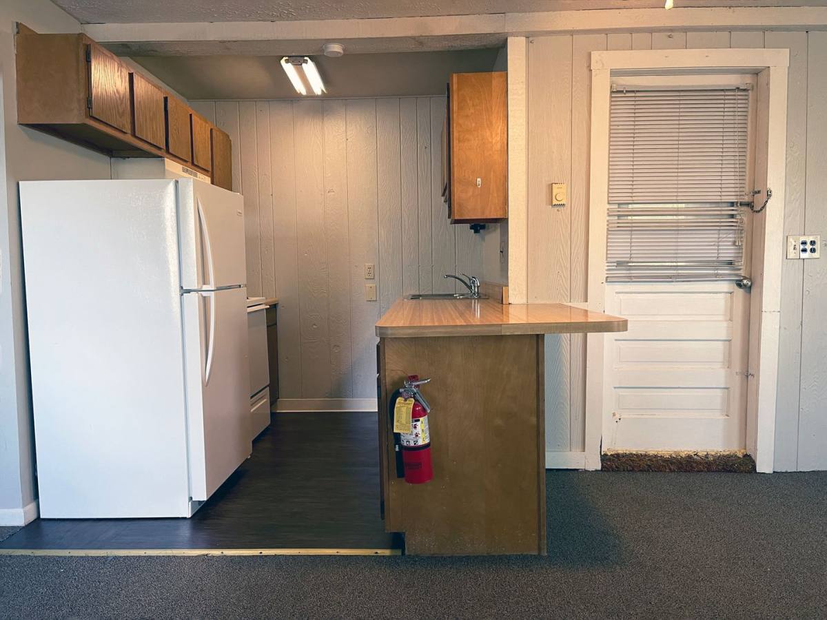 Apartment for rent at 1515 W Main St, Muncie, IN 47303