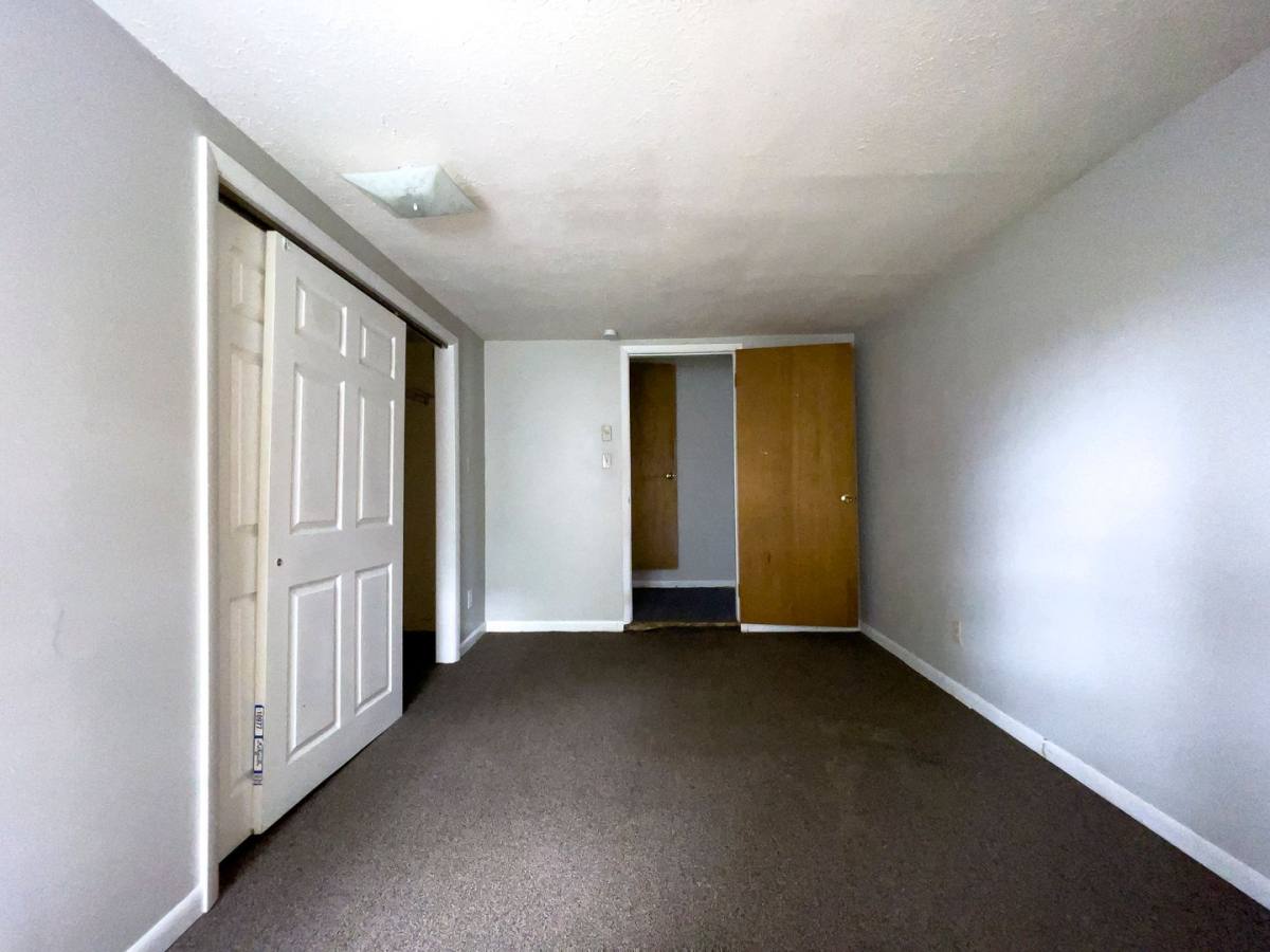 Apartment for rent at 1515 W Main St, Muncie, IN 47303