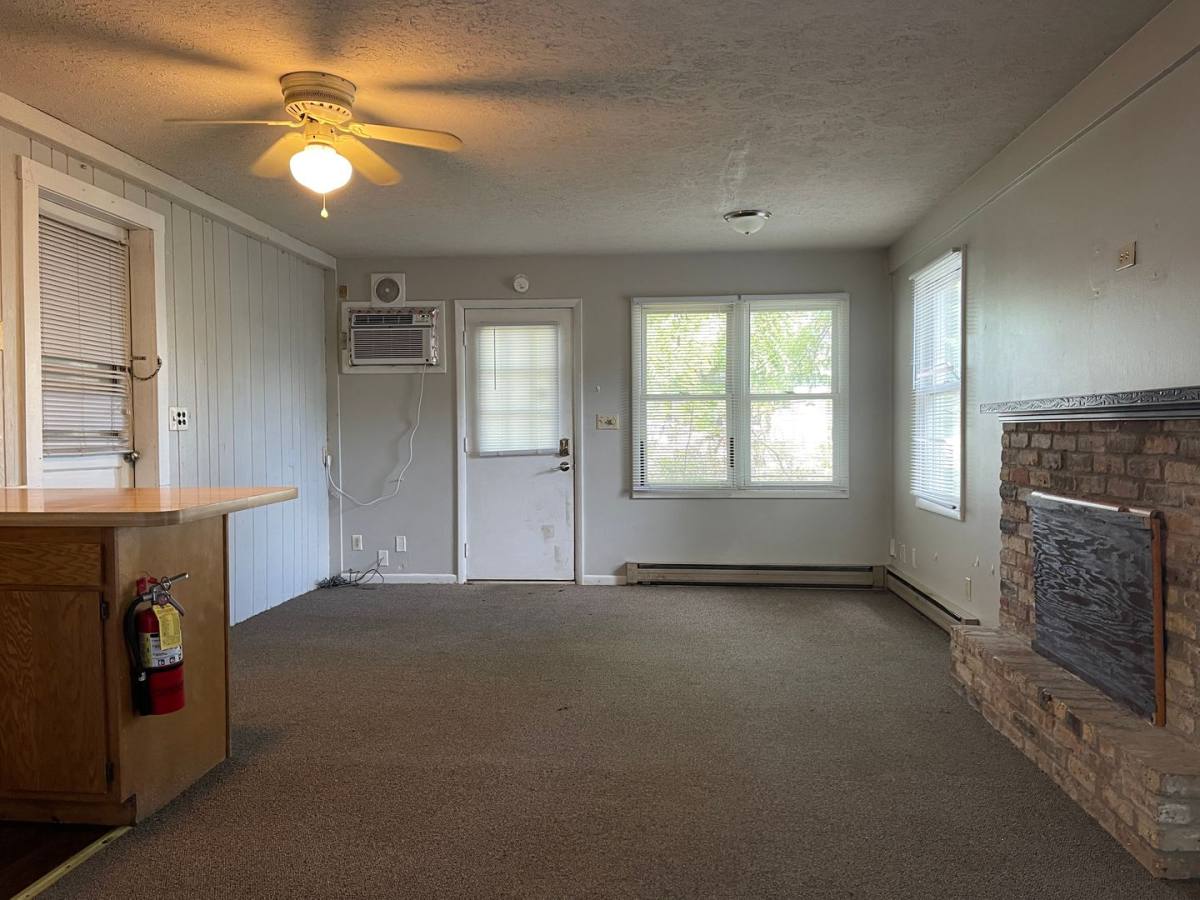 Apartment for rent at 1515 W Main St, Muncie, IN 47303