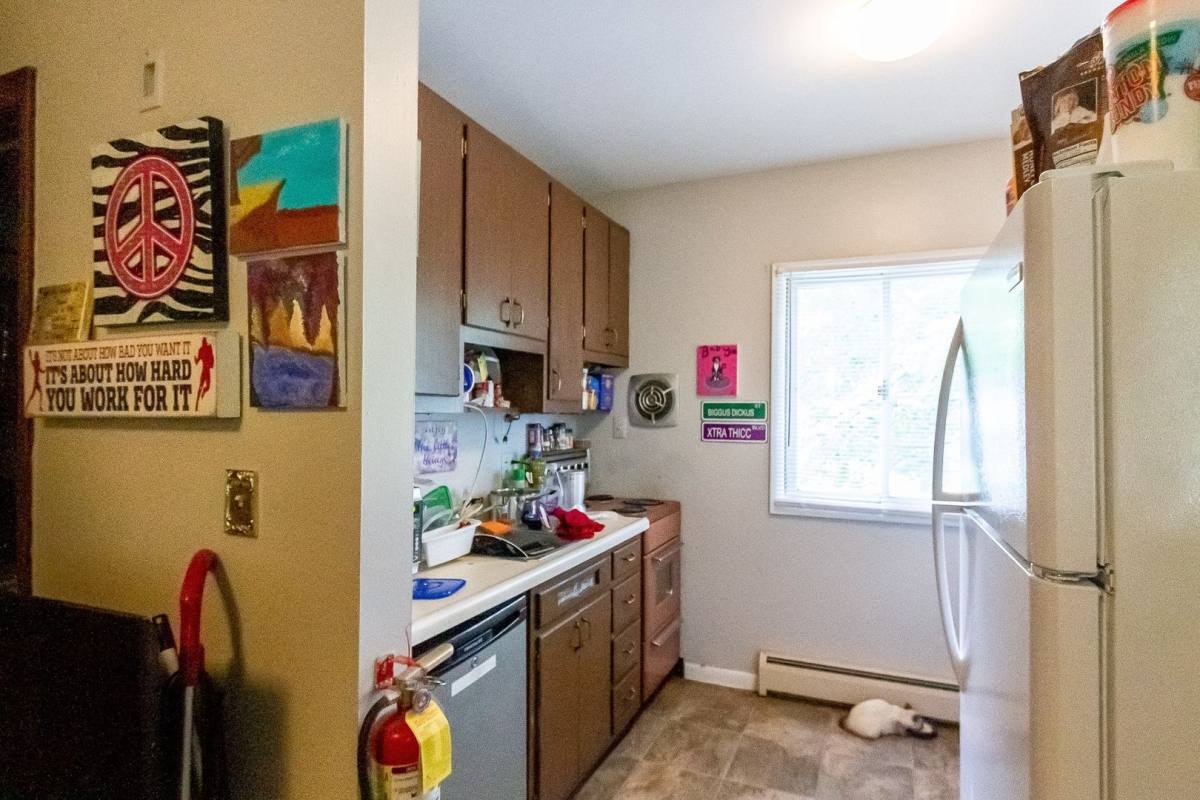 Apartment for rent at 1517 W Main St, Muncie, IN 47303