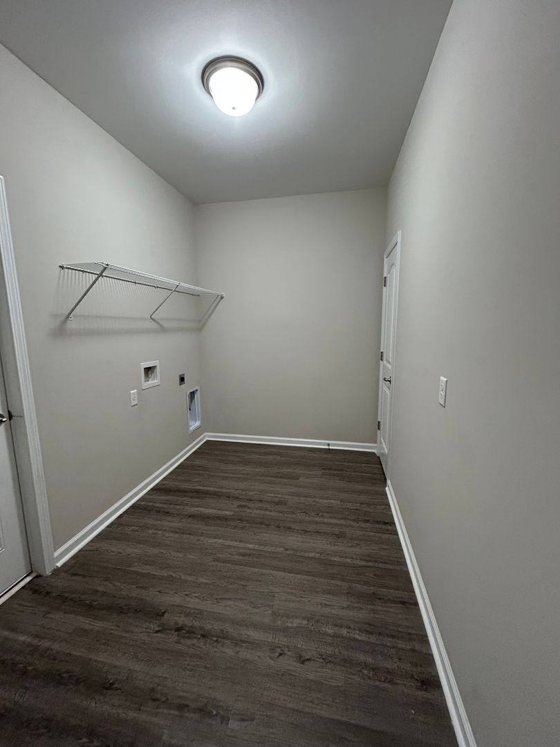 Townhouse for rent at 223 Sonoma Dr, Pooler, GA 31322