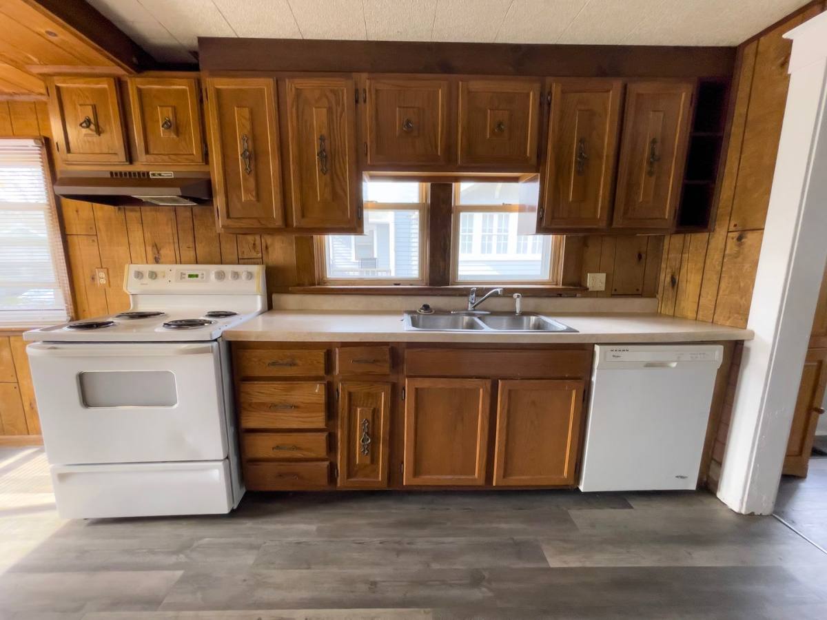 House for rent at 2003 W Jackson St, Muncie, IN 47303