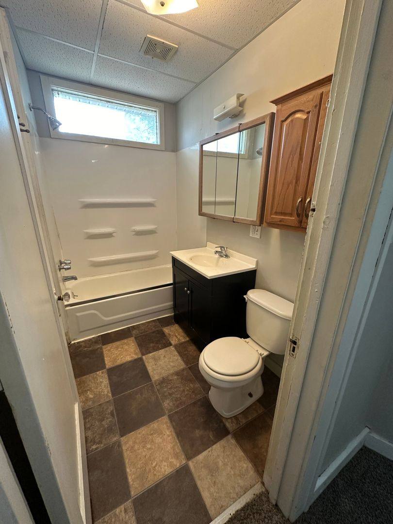 House for rent at 1122 W Rex St, Muncie, IN 47303