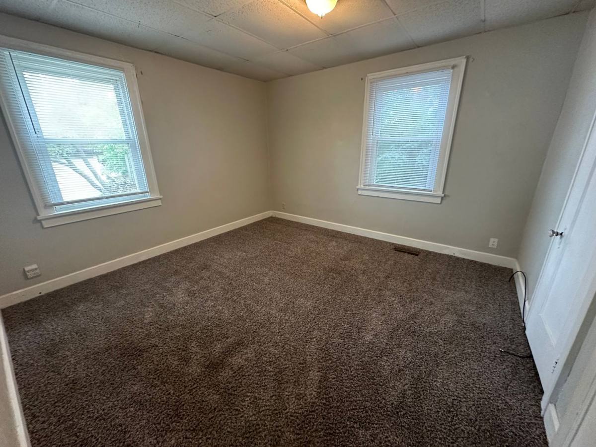 House for rent at 1122 W Rex St, Muncie, IN 47303
