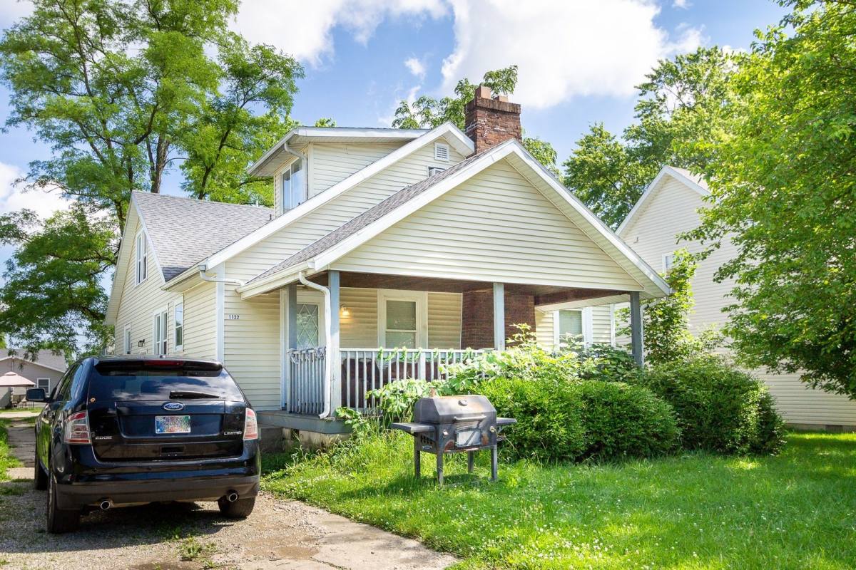 House for rent at 1122 W Rex St, Muncie, IN 47303