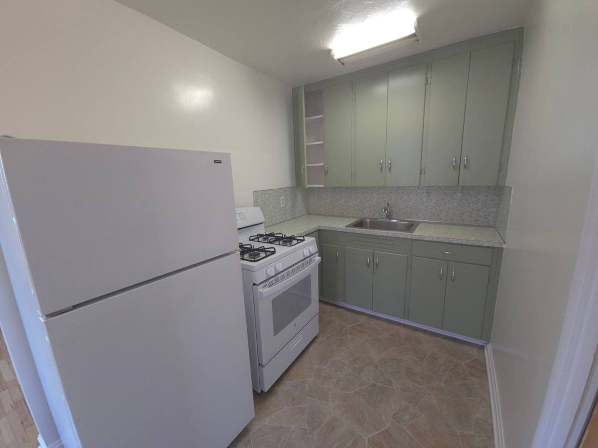 Apartment for rent at 1020 14th St, Boulder, CO 80302