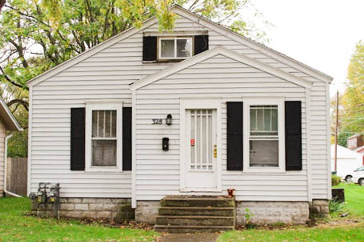 Apartment for rent at 328 S Talley Ave, Muncie, IN 47303