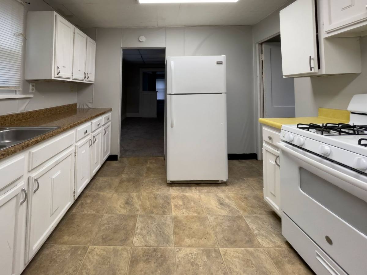 Apartment for rent at 328 S Talley Ave, Muncie, IN 47303