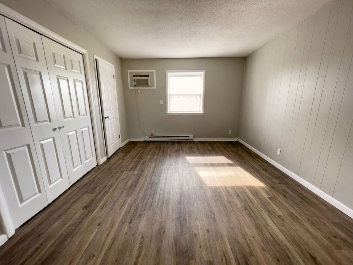 Apartment for rent at 2525 1 2 Ethel Ave #A, Muncie, IN 47304