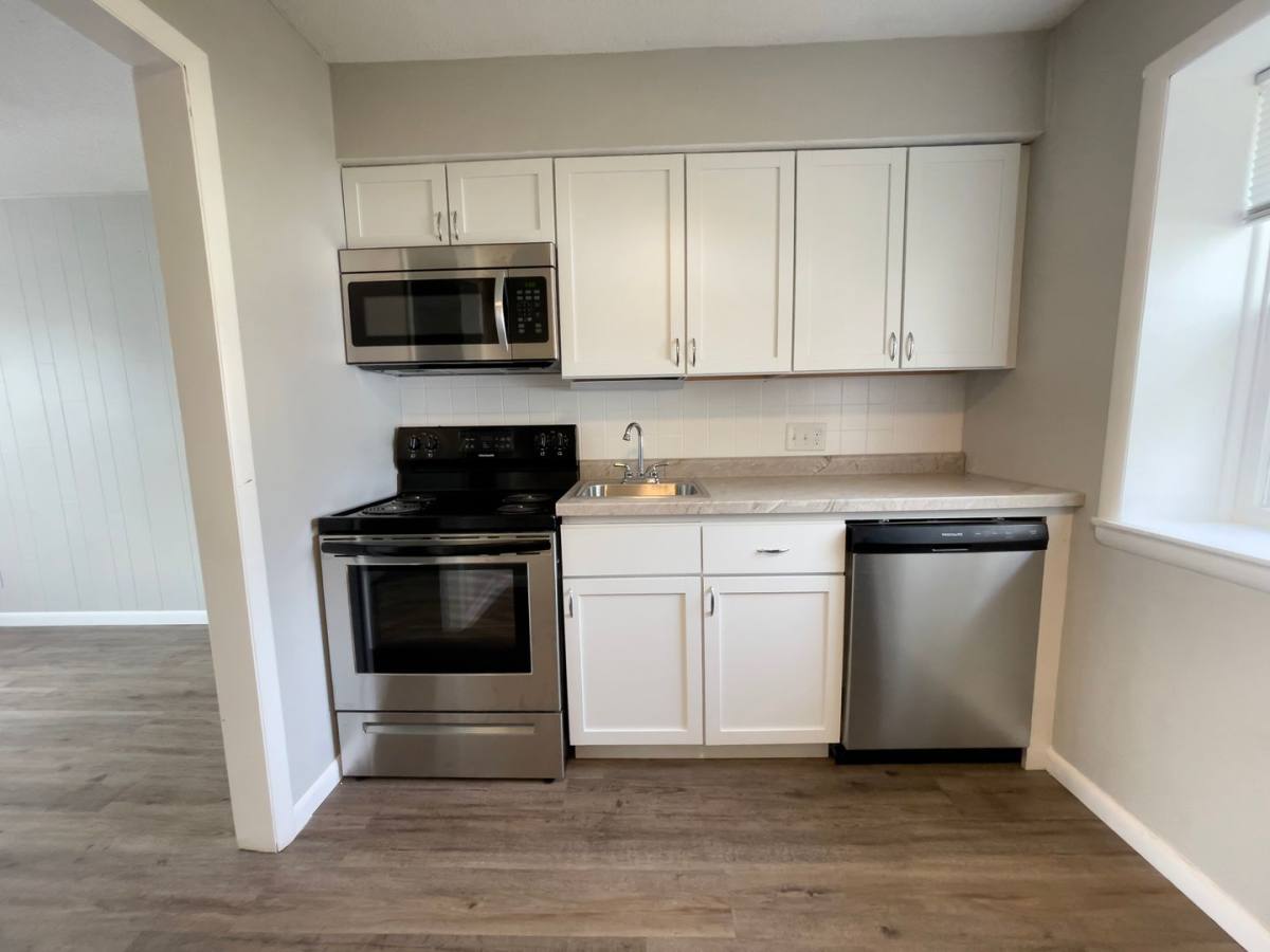 Apartment for rent at 2525 1 2 Ethel Ave #A, Muncie, IN 47304