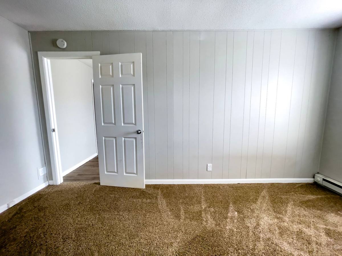 Apartment for rent at 2525 1 2 Ethel Ave #A, Muncie, IN 47304