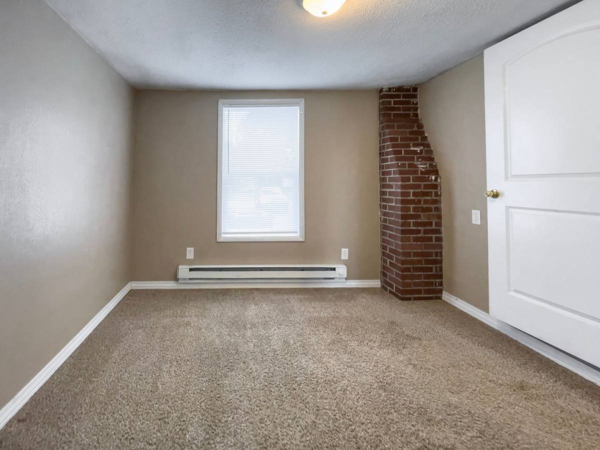 House for rent at 1512 N Woodridge Ave, Muncie, IN 47304