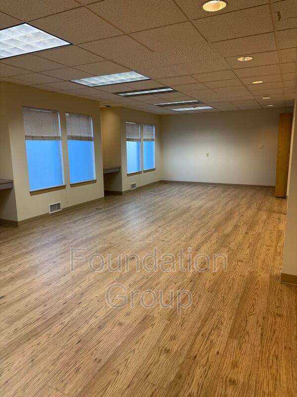 House for rent at 9400 Roosevelt Way NE #100, Seattle, WA 98115
