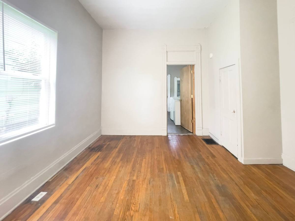 House for rent at 812 W University Ave, Muncie, IN 47303