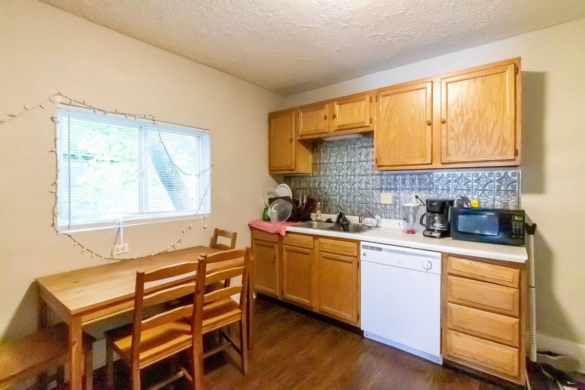 House for rent at 100 N Martin St, Muncie, IN 47303