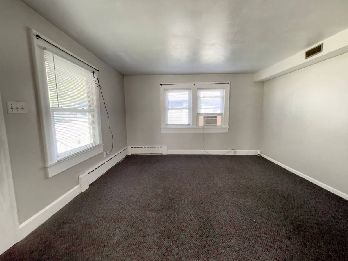 Apartment for rent at 210 S Nichols Ave, Muncie, IN 47304