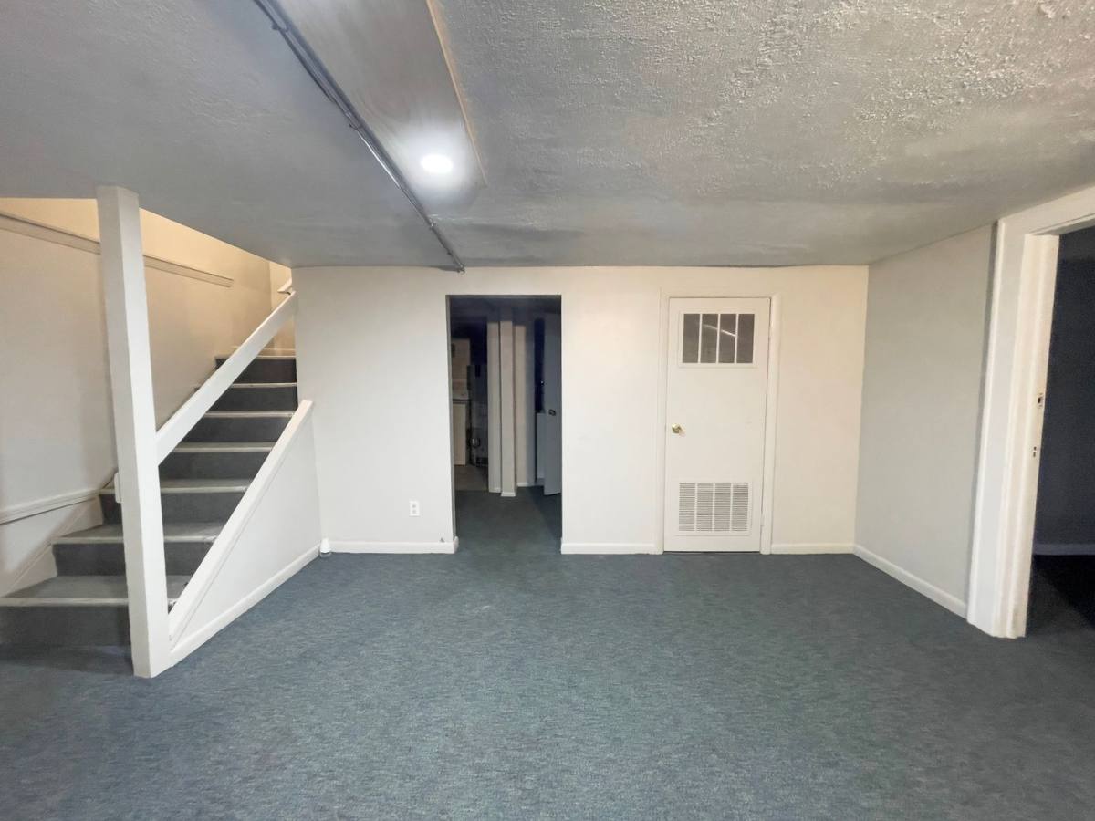 Apartment for rent at 210 S Nichols Ave, Muncie, IN 47304