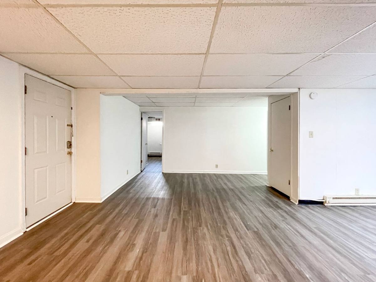 Apartment for rent at 1924 W Jackson St #9, Muncie, IN 47303