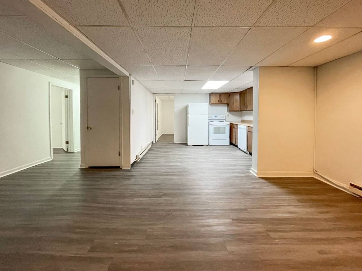 Apartment for rent at 1924 W Jackson St #9, Muncie, IN 47303