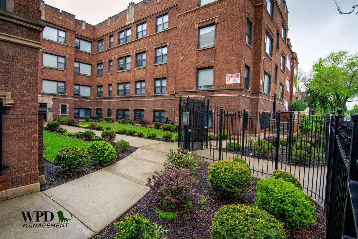 Apartment for rent at 7842 S Ellis Ave, Chicago, IL 60619