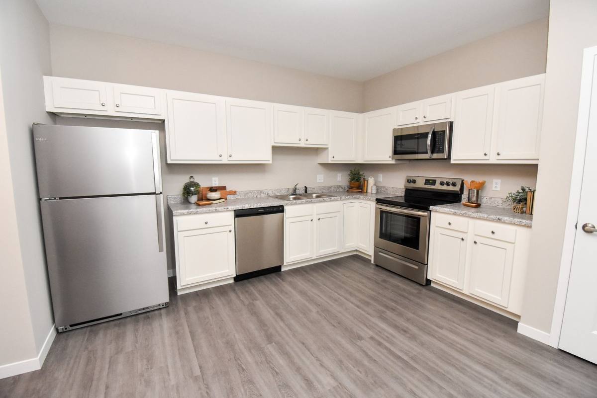 Apartment for rent at 100 Pheasant Run, Washington, IL 61571