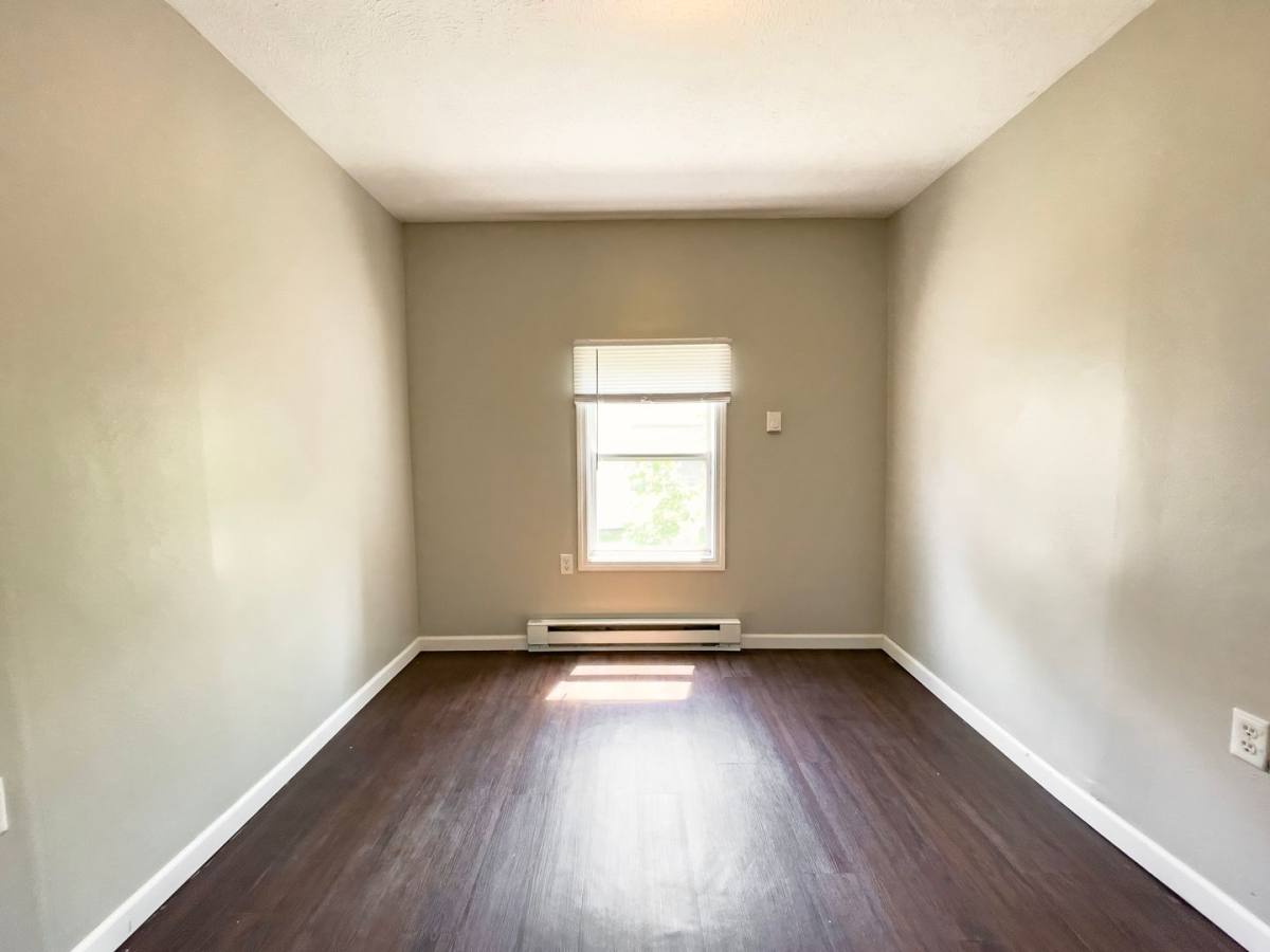House for rent at 2001 N Glenwood Ave, Muncie, IN 47303