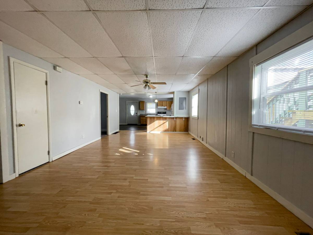 204 N Dill St, Muncie, IN 47303 - Apartment For Rent - Image 10