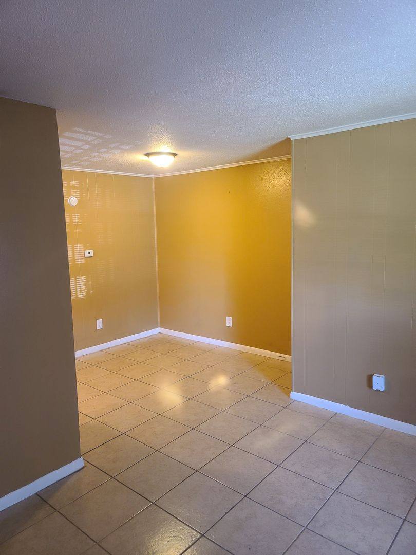 Apartment for rent at 619 Brookside Dr, Little Rock, AR 72205