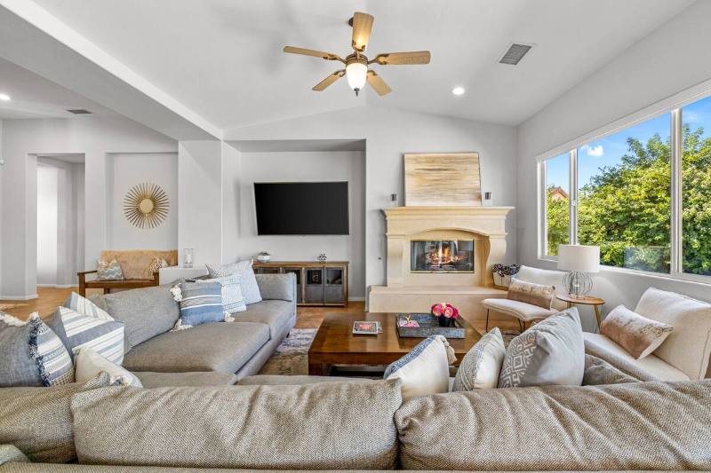 House for rent at 44260 Via Coronado, La Quinta, CA 92253