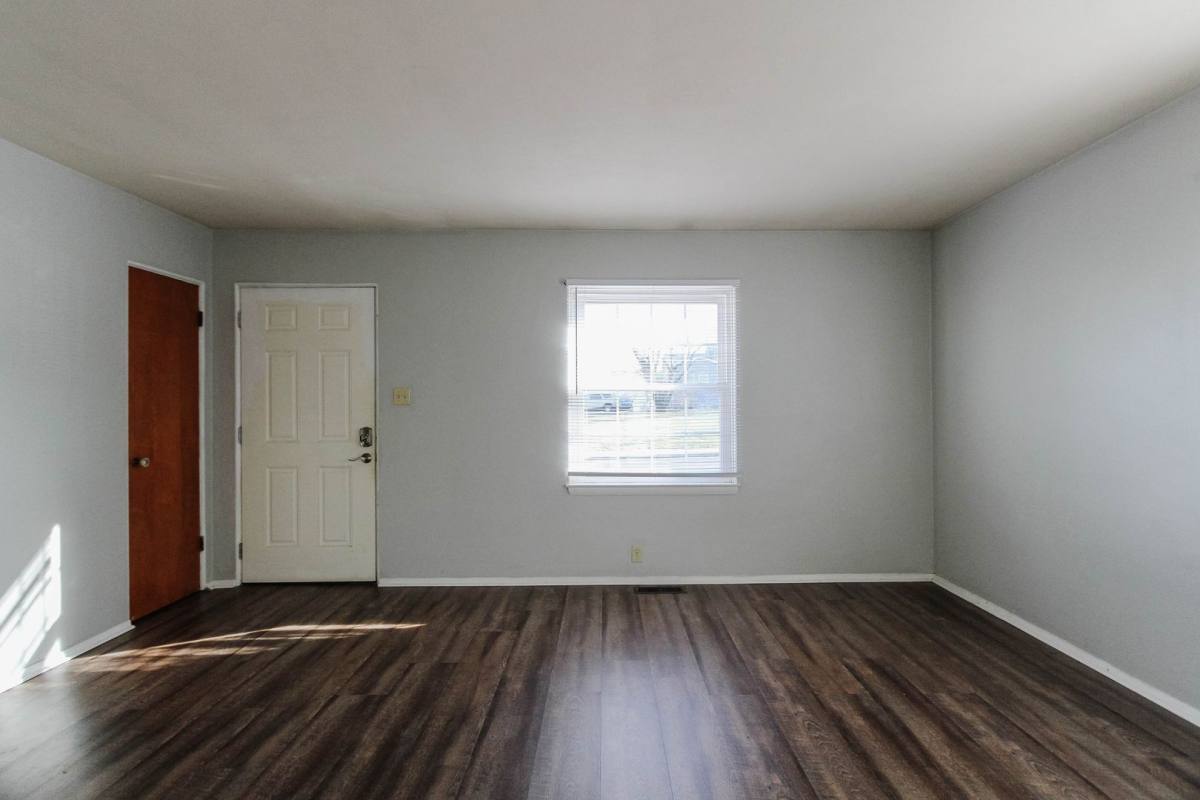 House for rent at 109 S McKinley Ave, Muncie, IN 47303