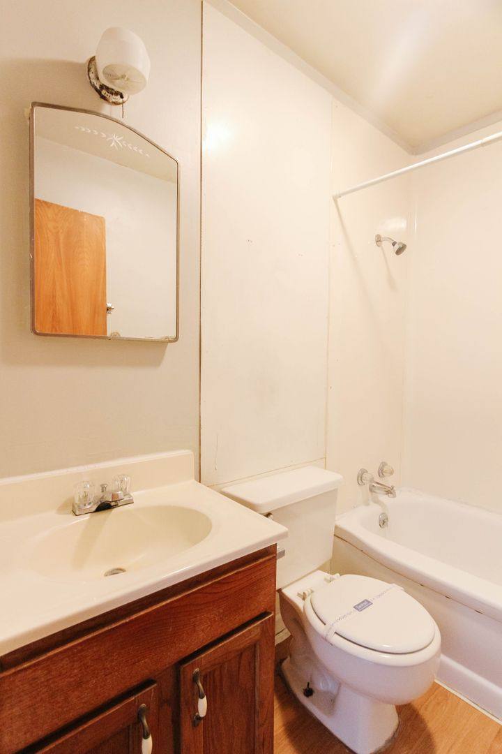 House for rent at 109 S McKinley Ave, Muncie, IN 47303