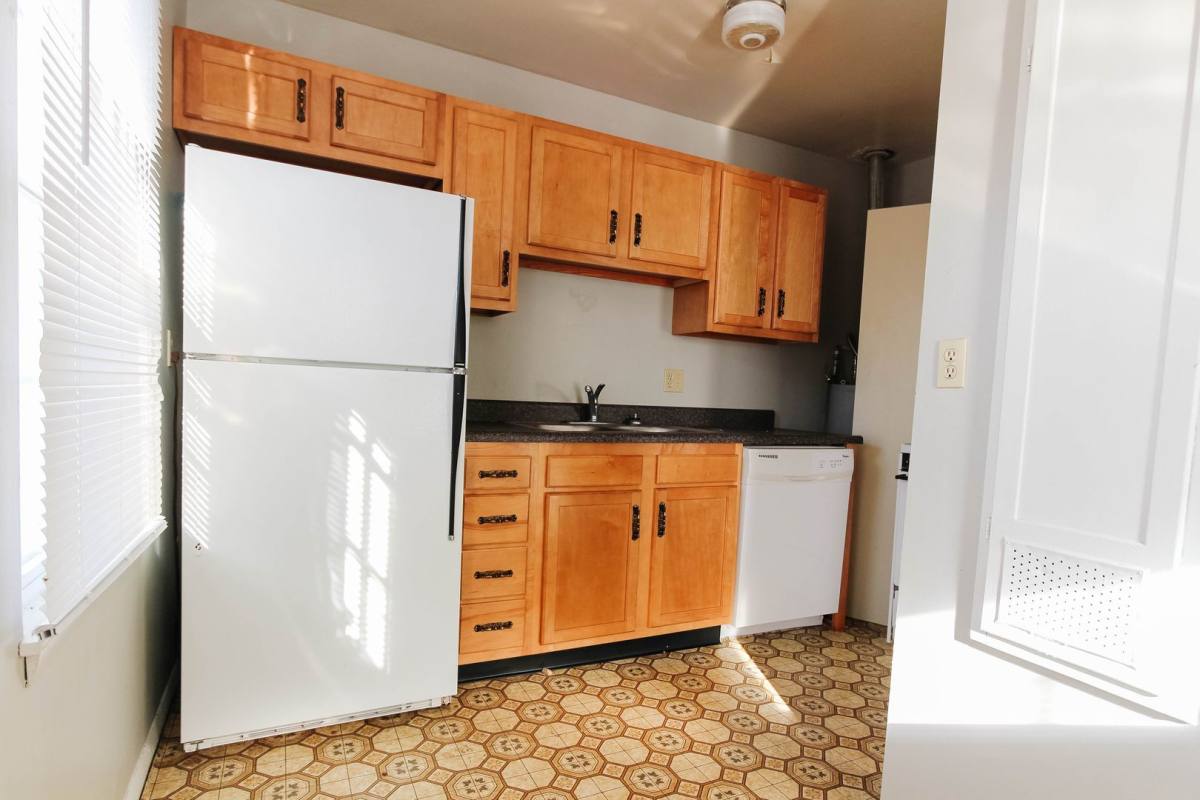 House for rent at 109 S McKinley Ave, Muncie, IN 47303