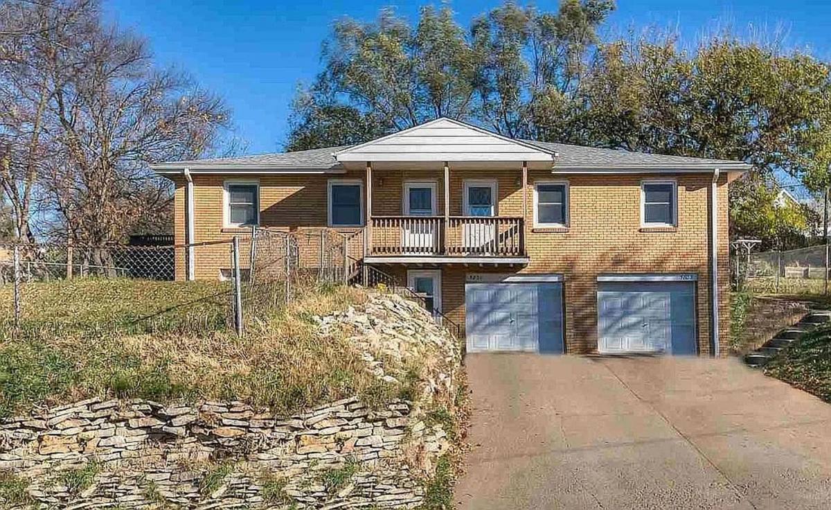 House for rent at 5801 S 50th St, Omaha, NE 68117