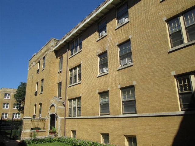 Apartment for rent at 708 Seward St #2N, Evanston, IL 60202