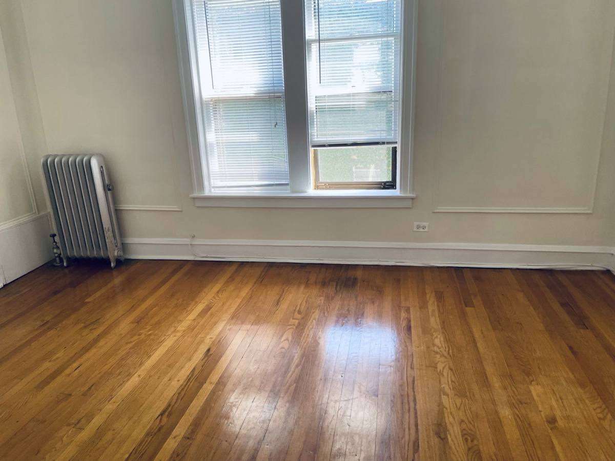 Apartment for rent at 708 Seward St #2N, Evanston, IL 60202