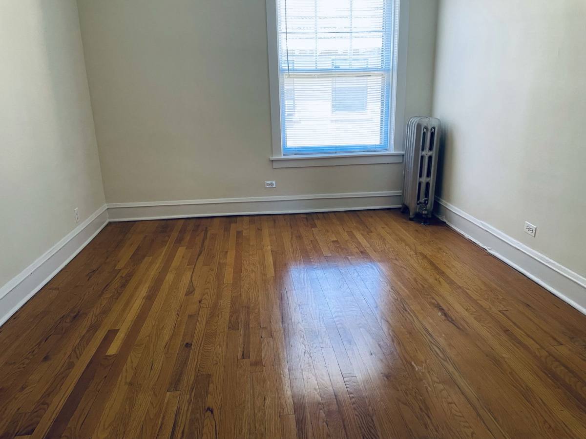 Apartment for rent at 708 Seward St #2N, Evanston, IL 60202