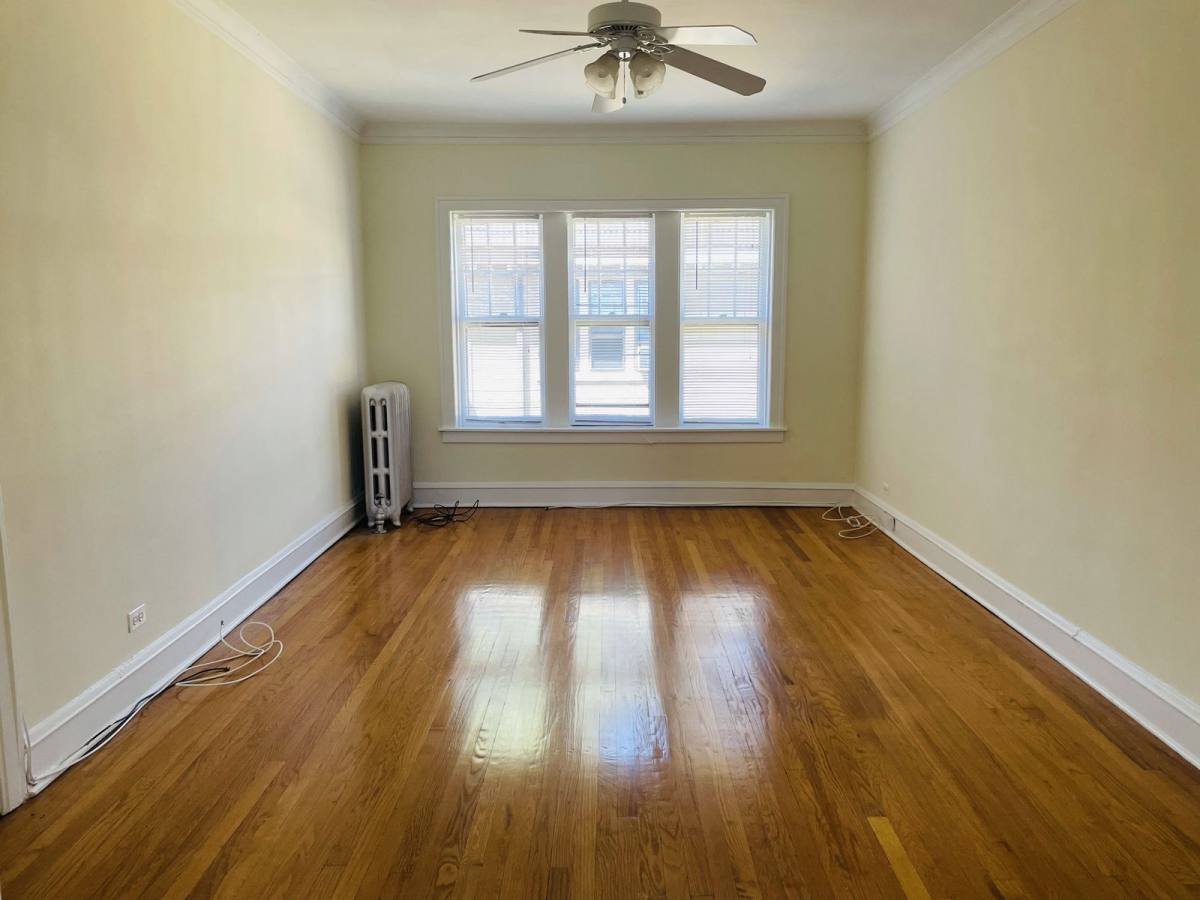 Apartment for rent at 708 Seward St #2N, Evanston, IL 60202