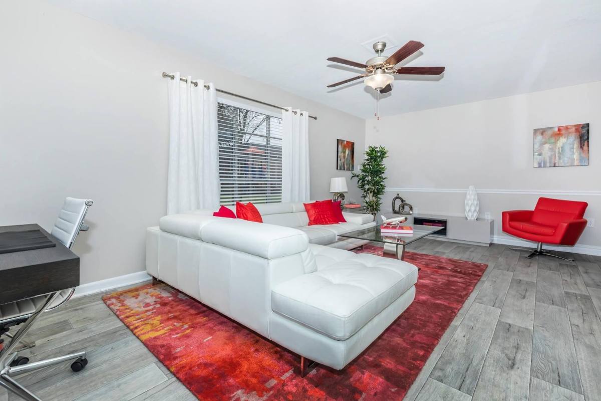 Apartment for rent at Edgewood Terrace, 220 Edgewood Terrace Dr, Jackson, MS 39206