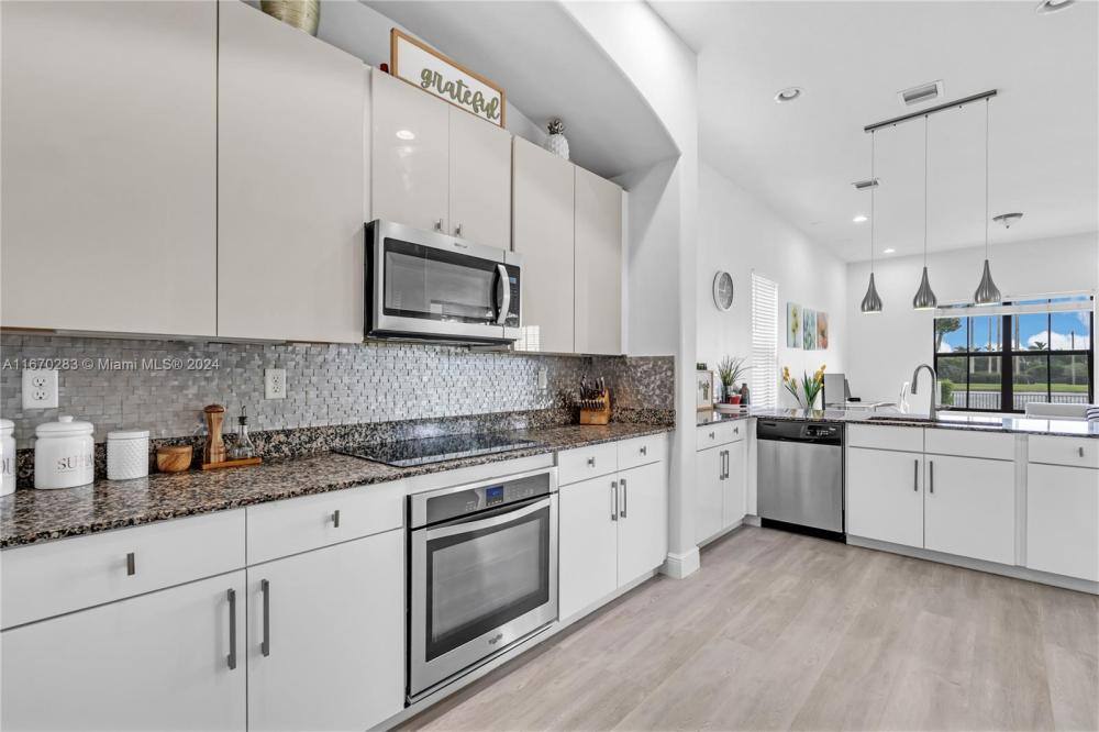 House for rent at 3749 NW 85th Terrace, Hollywood, FL 33024