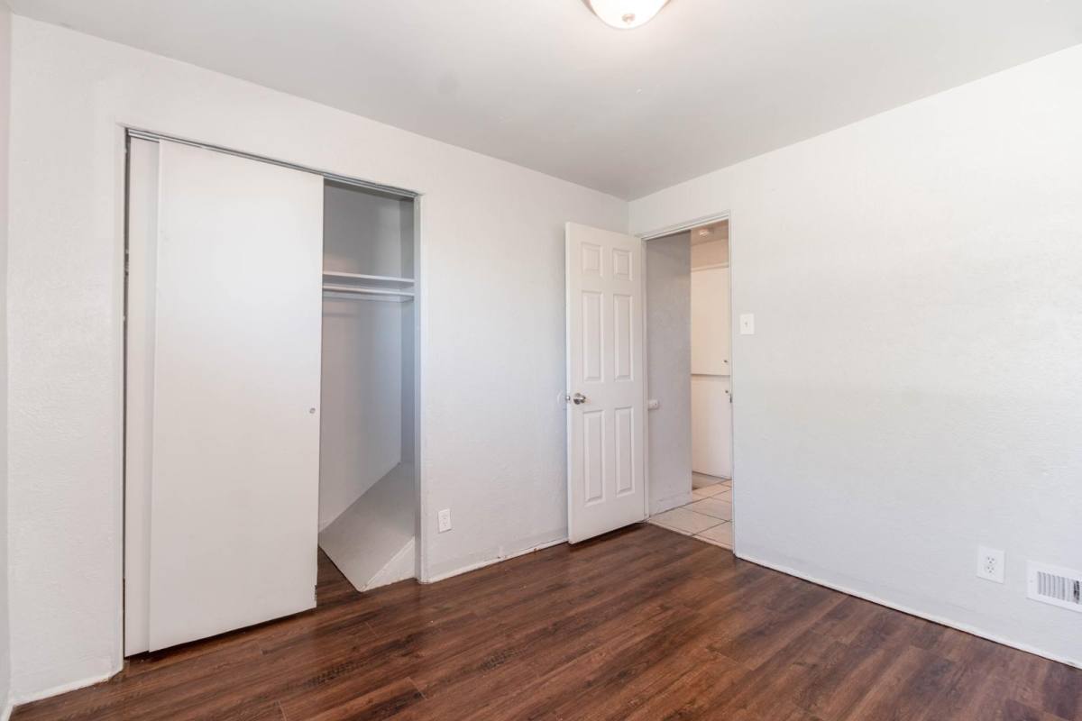 Apartment for rent at 1109 Akron St, Aurora, CO 80010