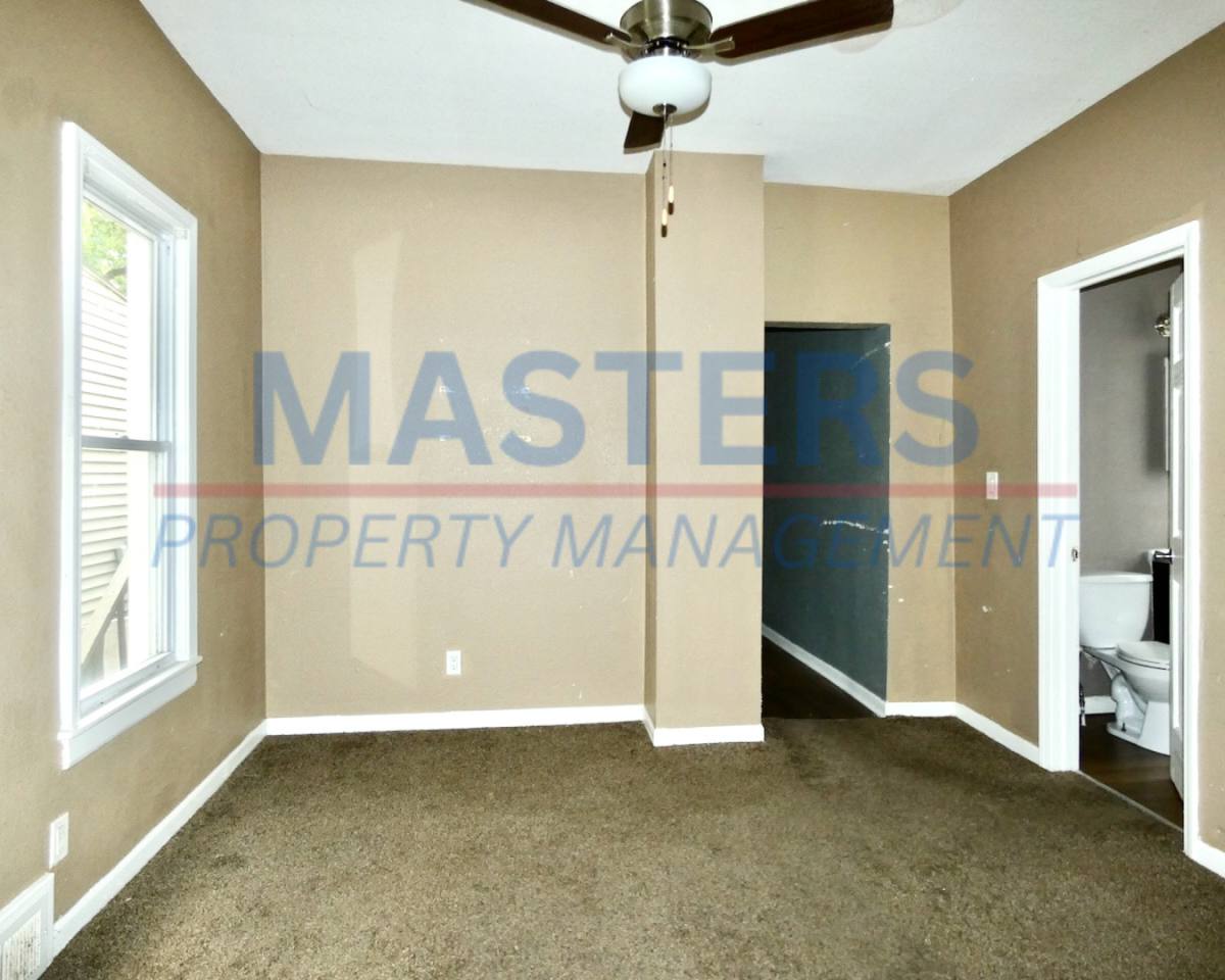 Apartment for rent at 2563 Foraker Ave, Toledo, OH 43609