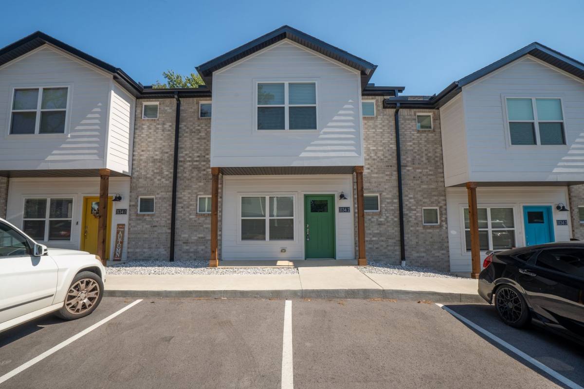 Townhouse for rent at 1195 N Pink Terrace, Fayetteville, AR 72701