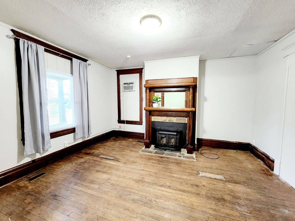 House for rent at 400 Fife Ave, Morgantown, WV 26505