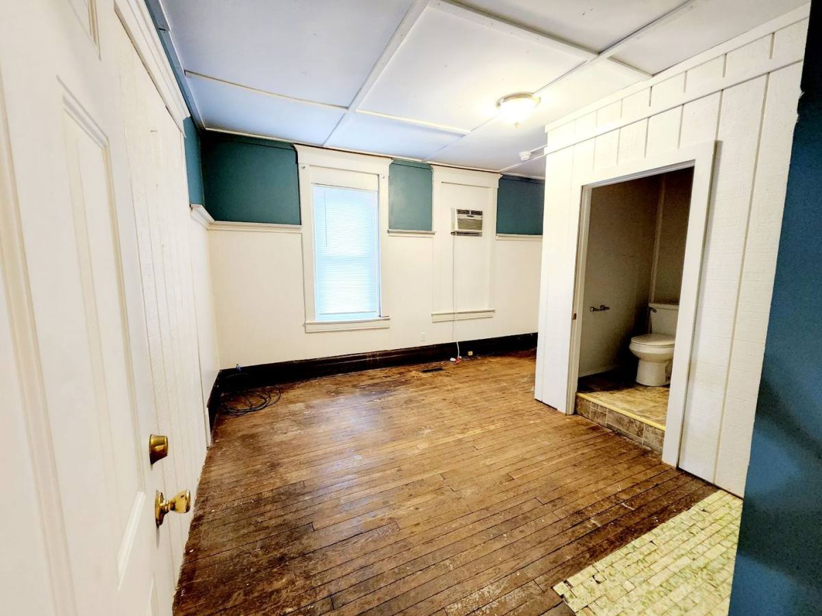 House for rent at 400 Fife Ave, Morgantown, WV 26505