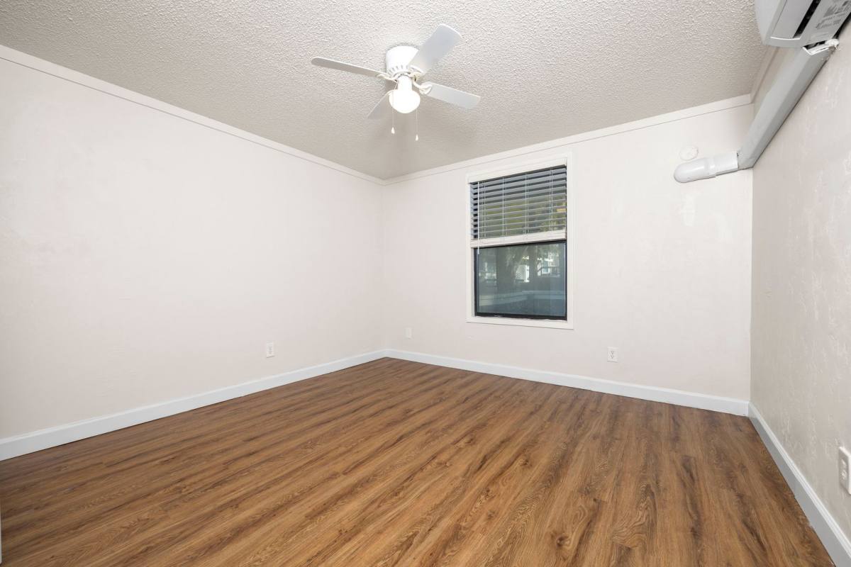 Apartment for rent at 826 SW Amberwood Loop, Lake City, FL 32025