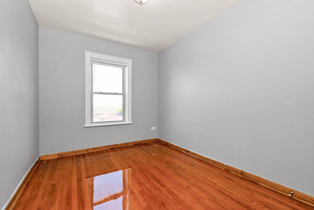 Apartment for rent at 3432-36 W 59th St, Chicago, IL 60629