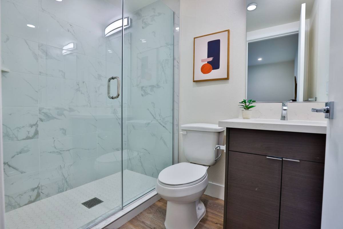 Apartment for rent at 1164 W 37th Place, Los Angeles, CA 90007
