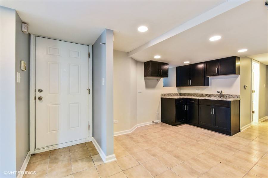 Apartment for rent at 6610 S Rhodes Ave, Chicago, IL 60637