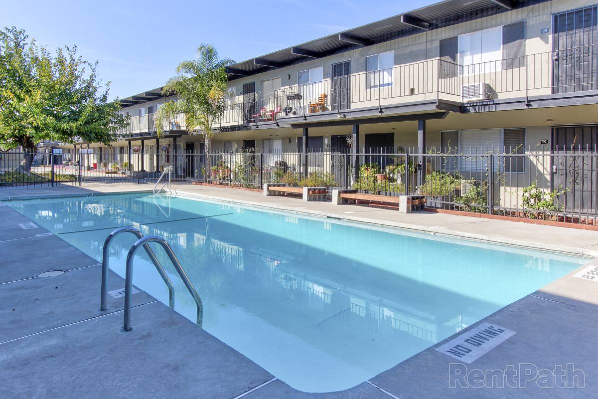 Apartment for rent at 443-531 Glendora Ave, Stockton, CA 95207